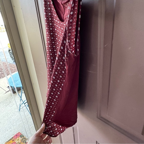 LOFT XS PETITE TANK TOP BLOUSE, Solid Burgundy with White Flowers - Picture 5 of 6